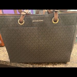 Michael Kors Commuter/Laptop Tote